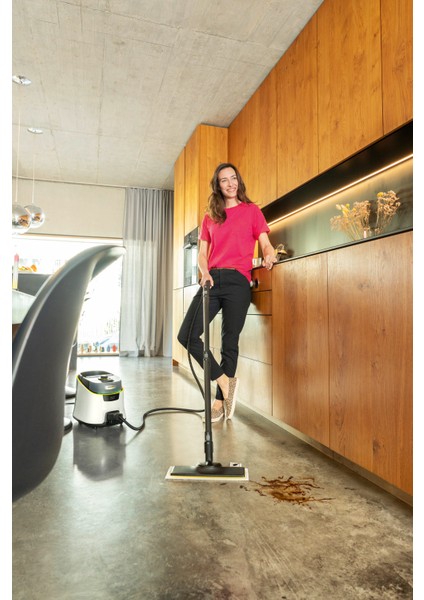 Sc 5 Deluxe Signature Line Plus Set 2200W 4 Bar Profesyonel Buharlı Temizlik Makinesi - Vapohydro Fonksiyonlu Sıcak Su Püskürtme Özelliği - Çıkarılabilir Su Tankı ve LED Ekranlı Teknolojisi modelleri