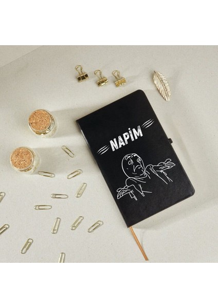 Unutmayın Ki Bana Hiçbir Şey Olmaz Yazılı Sevimli Karakter Tasarım Defter