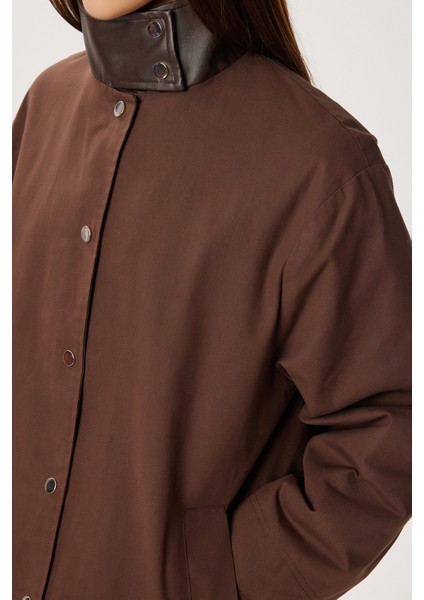 Kontrast Deri Yaka Detaylı Gabardin Ceket LFN0139 Kahverengi