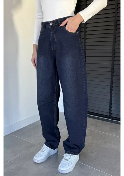 Kadın Yüksek Bel Kemer Detaylı Bol Kesim Jean Kot Pantolon P-00019660