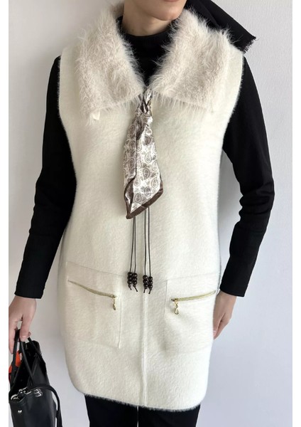 Gülseli Peluş Detaylı Fular Aksesuarlı Çift Cepli Tesettür Triko Yelek P-00019688 modelleri