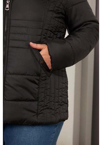 Kapşonlu Büyük Beden Siyah Kapitone Mont modelleri