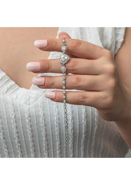 Gümüş Kalpli Su Yolu Kadın Bileklik fiyatları