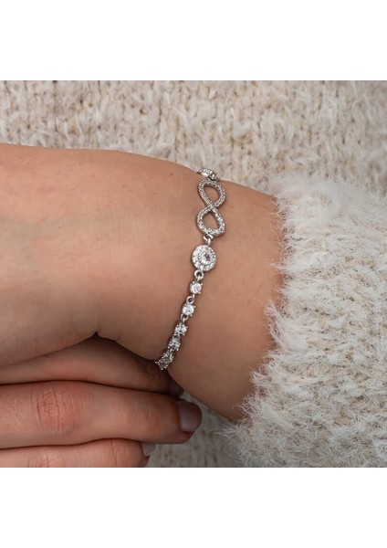 Gümüş Zirkon Taşlı Sonsuzluk Kadın Bileklik indirimleri