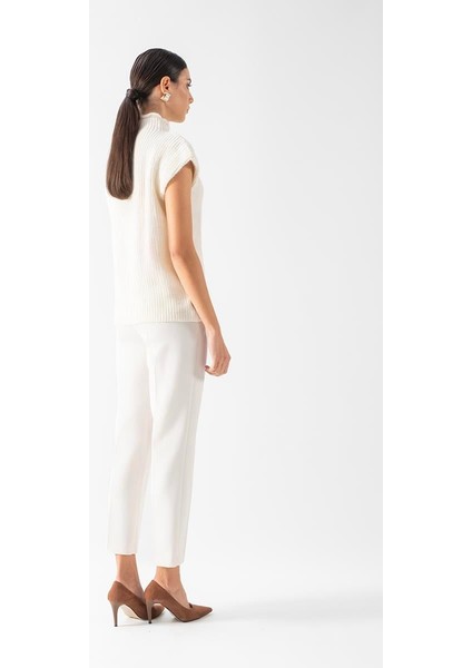 Dimitrio Dik Yaka Kolsuz Triko Kemik fiyatları