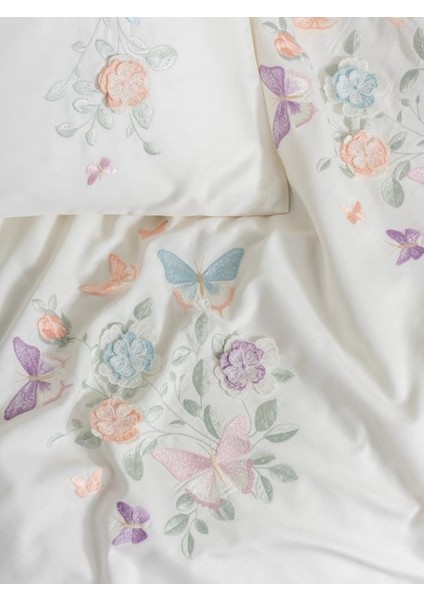 3D Nakışlı Çift Kişilik Saten Nev Takımı Liva Pudra modelleri