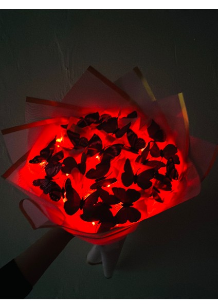 Mor Işıklı Kelebek Buketi indirimleri