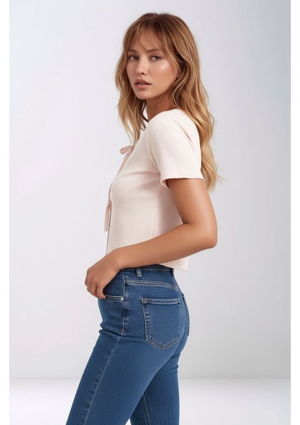 Kadın Yuvarlak Yaka Önden Bağcıklı Yarım Kol Fitilli Crop Boy Spor Şık Yazlık Ceket fiyatları