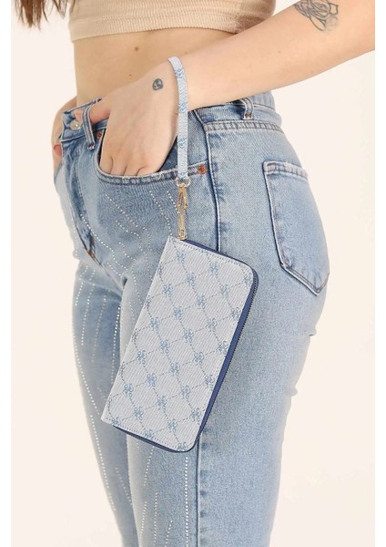 Bebe Mavisi Desenli Fermuarlı Bilek Askılı Kadın Cüzdan