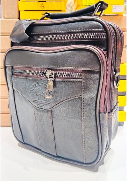 Kasalı Bölmeli Deri Erkek Çantası