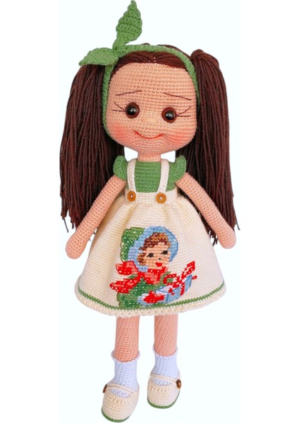 El Yapımı Nostalji Kız Işlemeli Bebek