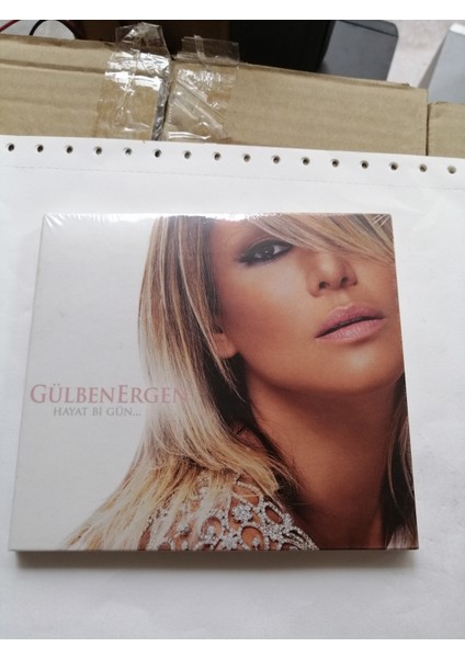 Gülben Ergen Hayat Bi Gün CD Sıfır