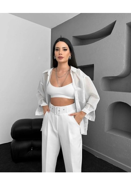 Slim Fit Havuç Paça Kemerli Kadın Pantolon – Zamansız Şıklık, Maksimum Konfor, Modern Siluet