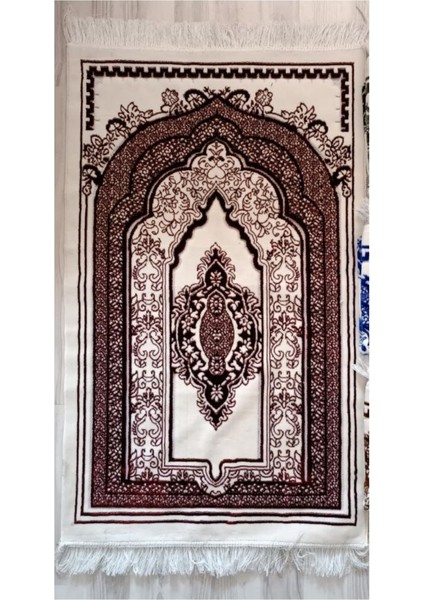 Süslü Fars Mihrap Motif Akrilik Polyester Kadife Desenli Namazlık Seccade (110X70)CM 700 gr fiyatları