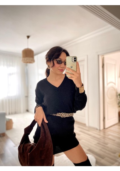 Kadın Uzun Kollu V Yakalı Mini Triko Elbise