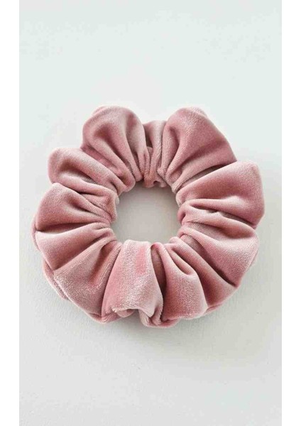 Kendinden Simli Kadife Scrunchie – Yumuşak ve Işıltılı Saç Tokası Lastikli Toka| Şık & Rahat Kullanım