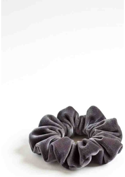 Kendinden Simli Kadife Scrunchie – Yumuşak ve Işıltılı Saç Tokası Lastikli Toka| Şık & Rahat Kullanım
