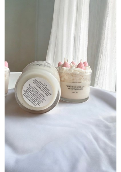 Çilek ve Krem Şantili Bardak Mum modelleri