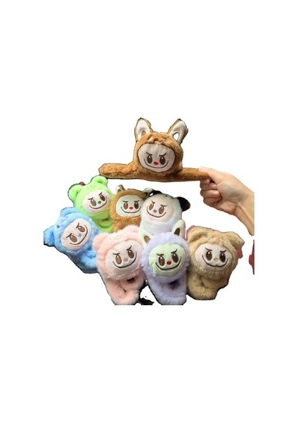 Kola Takılan Capybara Peluş Bileklik Tüylü Esnek Kollu