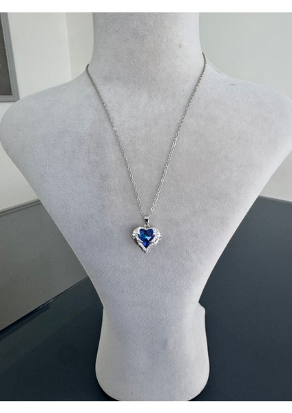 Işıklı Kutuda Mavi Okyanus Kalbi Kolye Çelik fırsatları