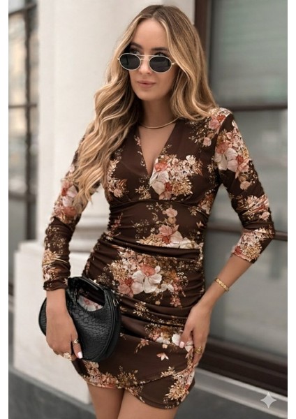 Kadın Uzun Kollu V Yakalı Çiçek Desenli Dalgıç Mini Elbise