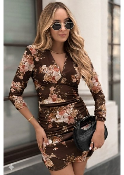 Kadın Uzun Kollu V Yakalı Çiçek Desenli Dalgıç Mini Elbise modelleri