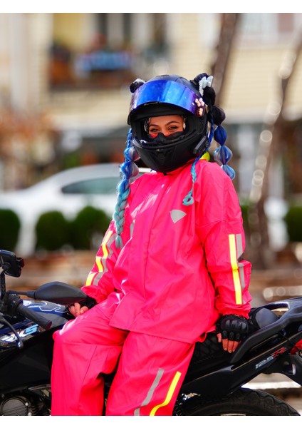 Kadın Motorcu Yağmurluğu modelleri