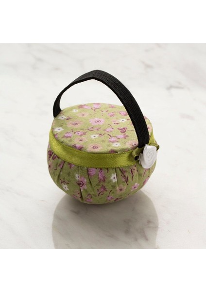 Loren Kola Takılabilir Yeşil Çiçekli Iğnedanlık fiyatları