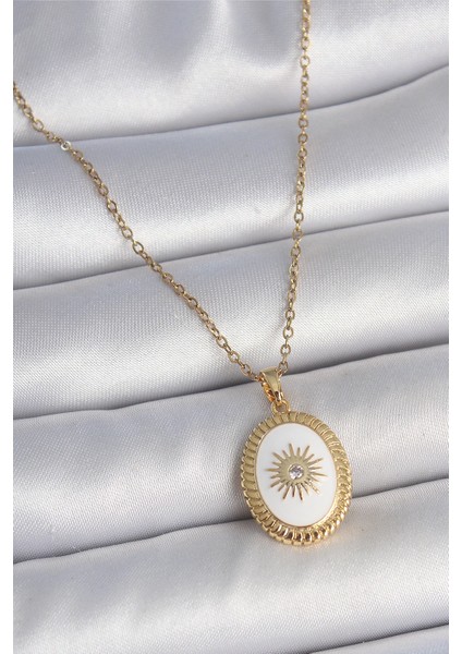 316L Çelik Renk Zincir Beyaz Mineli Güneş Işlemeli Zirkon Taş Detaylı Madalyon Kadın Kol