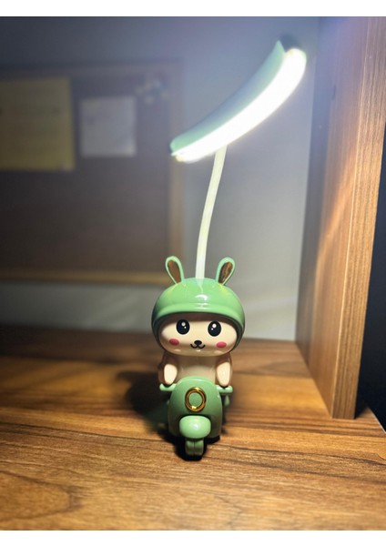 Karikatür LED Masa Lambası Sevimli Hayvan Sürüşü Motosiklet Şekli USB Şarj Masa Göz Bakım Işığı Okuma Öğrenme Için Turuncu