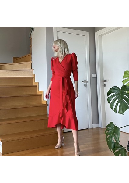 Krep Kumaş Midi Boy Kuşaklı Uzunkol Elbise modelleri