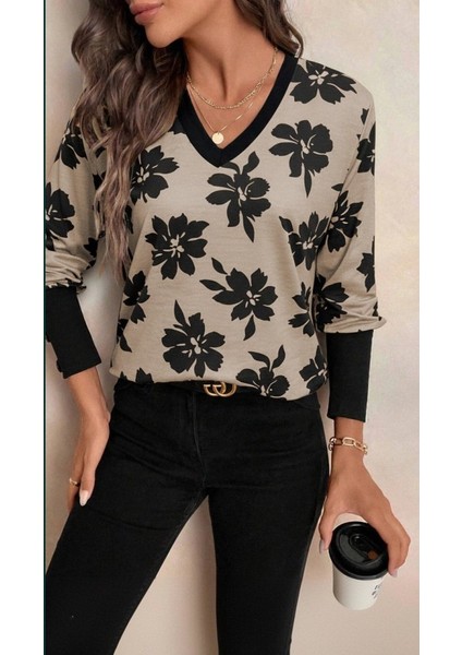 Kadın Uzun Kollu V Yakalı Desenli Süprem Bluz modelleri