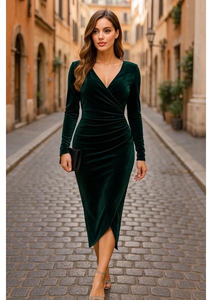 Kadın Uzun Kollu Kruvaze Yaka Belden Büzgü Detay Midi Kadife Elbise