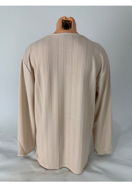 Kadın Örgü Desenli Bisiklet Yaka Uzun Kollu Yanları Yırtmaçlı Yün Anne Penye Tişört indirimleri