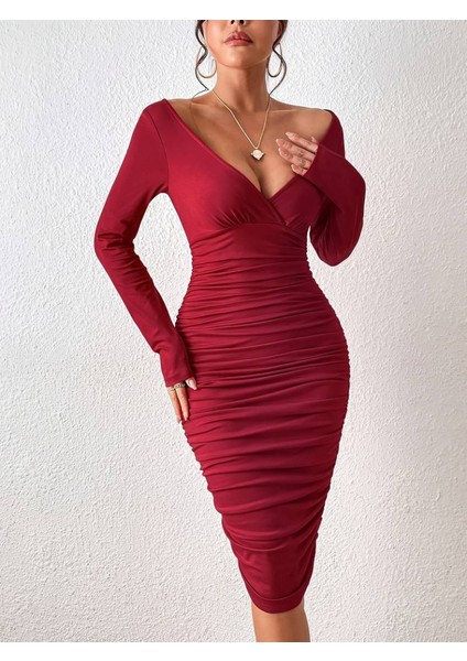 Kadın Uzun Kollu Derin Kruvaze Yakalı Büzgülü Sandy Midi Elbise fırsatları