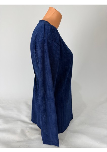 Kadın Örgü Desenli Bisiklet Yaka Uzun Kollu Yanları Yırtmaçlı Yün Anne Penye Tişört fırsatları