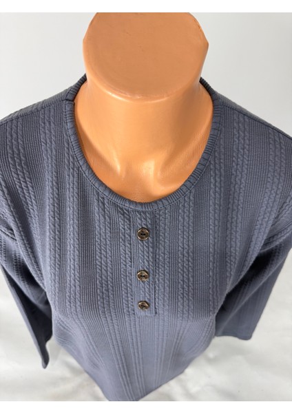 Kadın Örgü Desenli Bisiklet Yaka Uzun Kollu Yanları Yırtmaçlı Yün Anne Penye Tişört modelleri