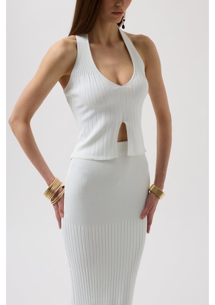 V Detay Dokulu Crop Bluz fırsatları