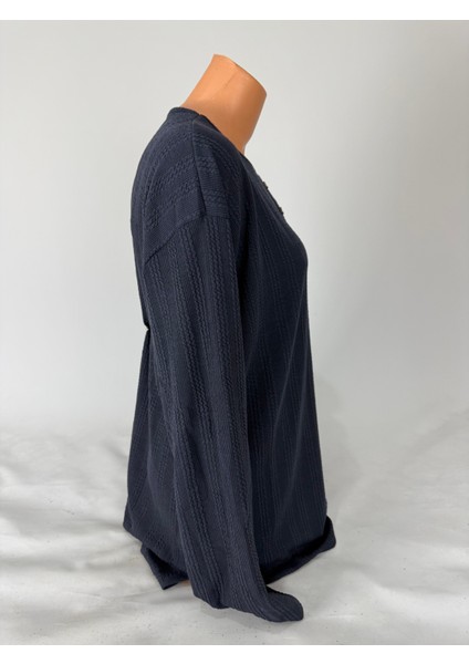 Kadın Örgü Desenli Bisiklet Yaka Uzun Kollu Yanları Yırtmaçlı Yün Anne Penye Tişört fırsatları