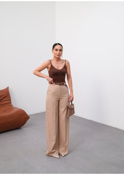 Keten Kemerli̇ ve Dökümlü Palazzo Pantolon (Kemer Dahi̇l) fırsatları