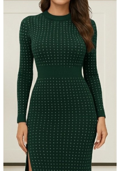 Kadın Uzun Kollu Bisiklet Yaka Taşlı Midi Kadife Elbise fiyatları