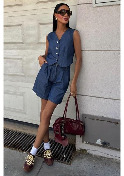 Gümüş Düğmeli Yelek ve Şort Tensel Takım 10174 fırsatları