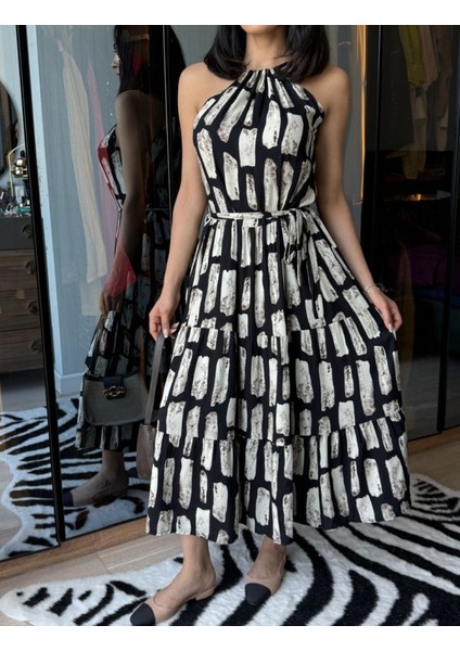 Kadın Viskon Kumaş Ip Askılı Halter Yaka Cepli Midi Boy Elbise fırsatları