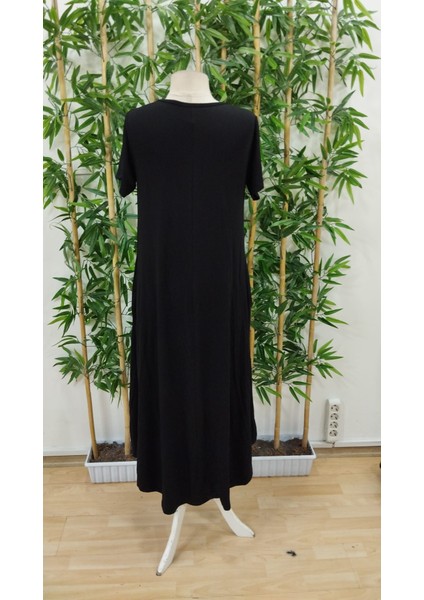 Kadın Kısa Kollu Bisiklet Yaka Cepli Salaş Viskon Elbise