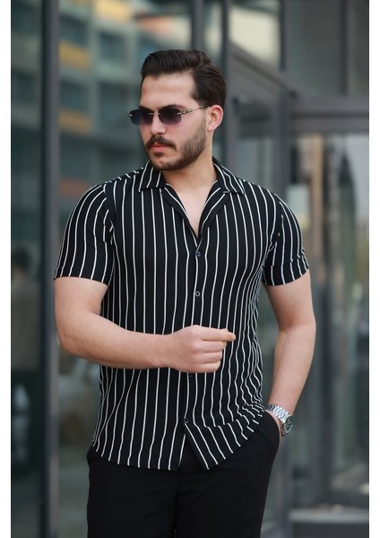 Erkek Kısa Kollu Beyaz Çizgi Desenli Örme Kumaş Pamuklu Gömlek