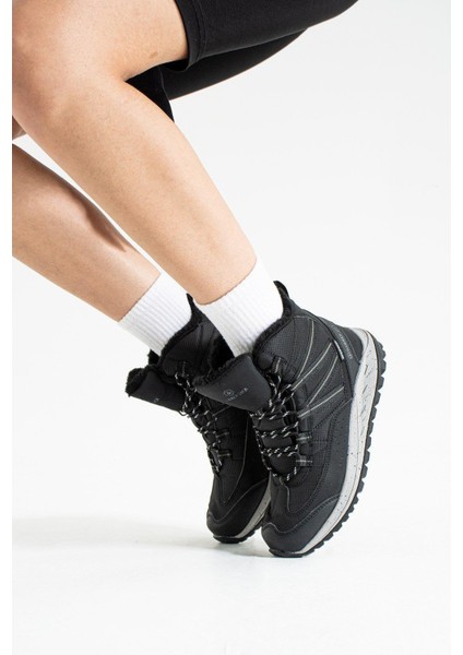 101 23070-Z Kendall Siyah Kadın Su Geçirmez Outdoor B