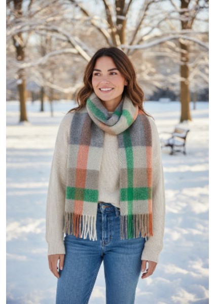 Yumuşak Dokulu Kadın Şal Atkı