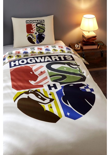 Harry Potter Hogwarts Tek Kişilik Lisanslı Lastikli Çocuk Nevresim Takımı fiyatları