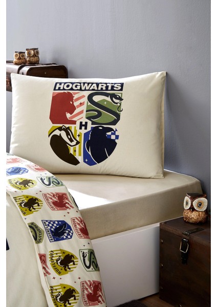 Harry Potter Hogwarts Tek Kişilik Lisanslı Lastikli Çocuk Nevresim Takımı modelleri