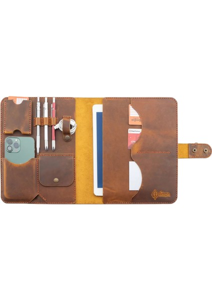 Isme Özel Çıtçıtlı Fonksiyonlu iPad Organizer - %100 Crazy Deri - 10,9" (Inç) - ET01004 - Taba